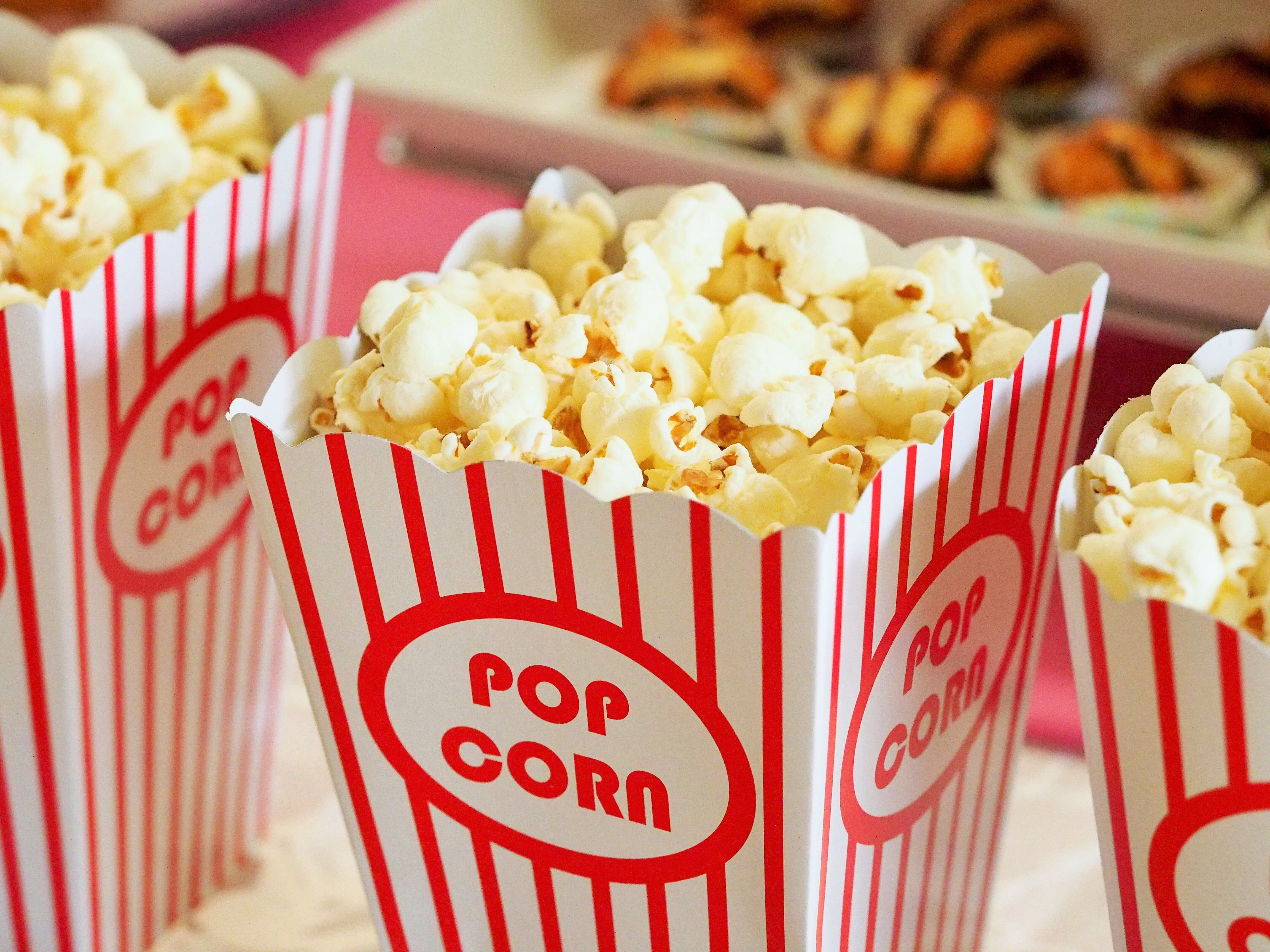 ポップコーンの「POP」ってどんな意味？名前の由来と9月9日の意外な関係