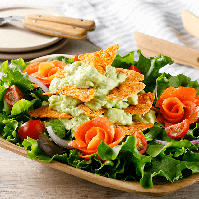 トルティーヤチップスの<br>ミルフィーユサラダ